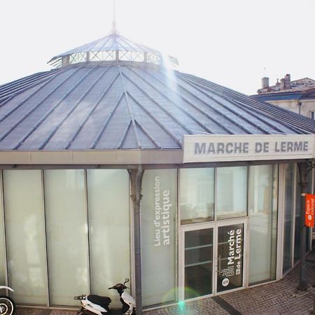Charmant T2 Place De Lerme Bordeaux Exteriör bild
